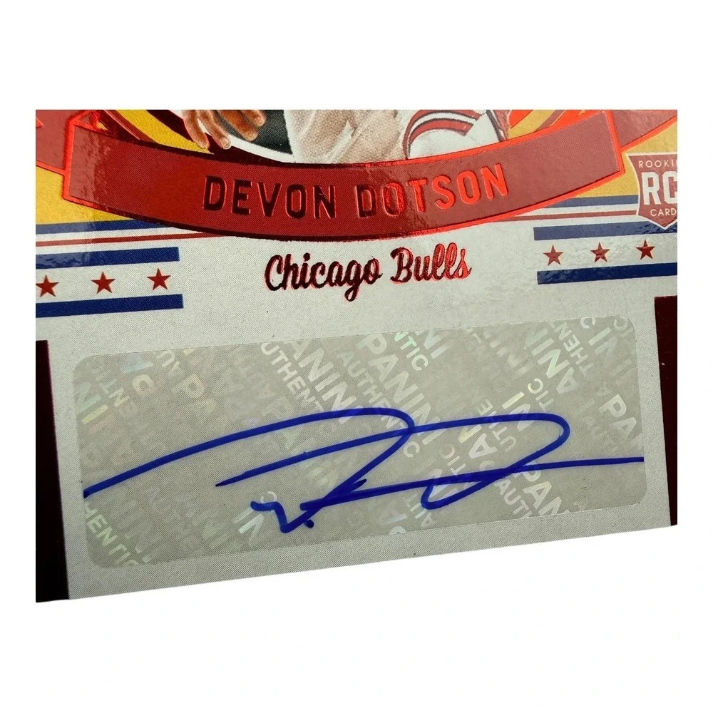 Devon Dotson Chicago Bulls Autographed 2020 2021 Panini‎ Hometown Heroes RC